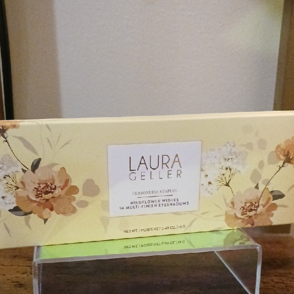 Laura Geller Wildflower Wishes Eyeshadow Palette